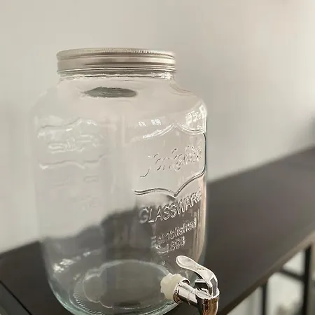 بيت شباب Hihome Uria