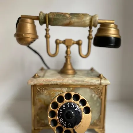 بيت شباب Hihome Uria