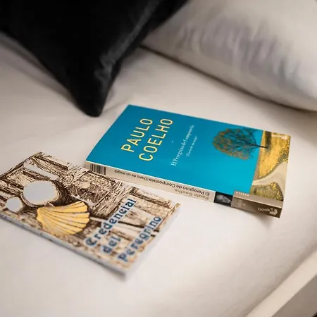 بيت شباب Hihome Uria