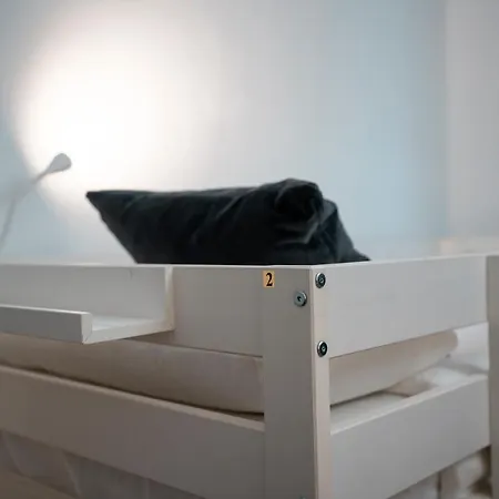 Hihome Uria اوفيدو