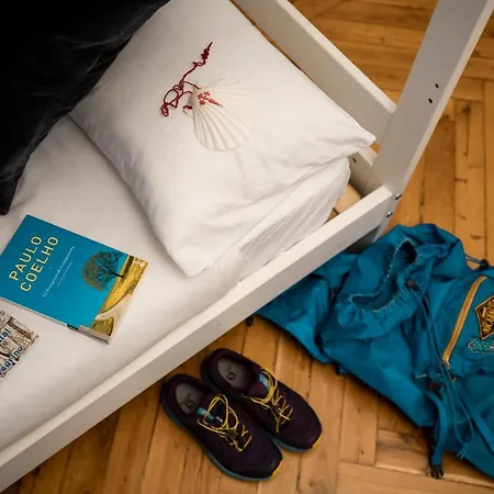 بيت شباب Hihome Uria اوفيدو