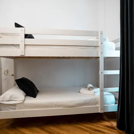 Hihome Uria Hostel