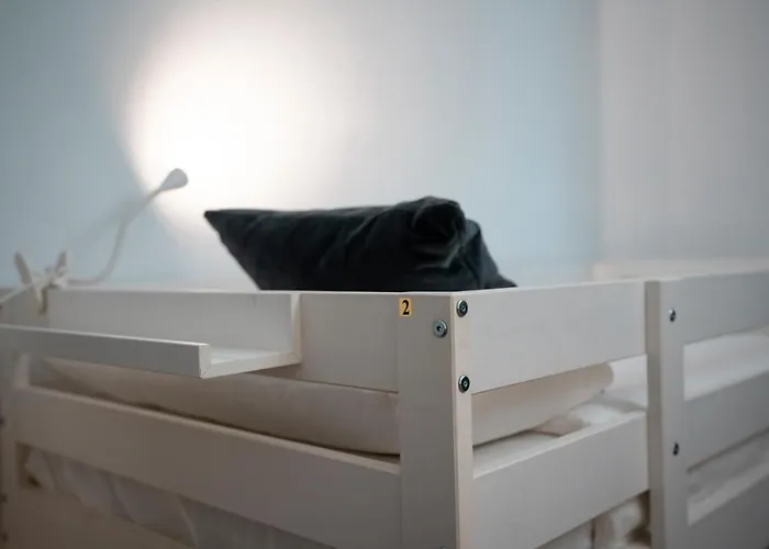 Hihome Uria 오비에도